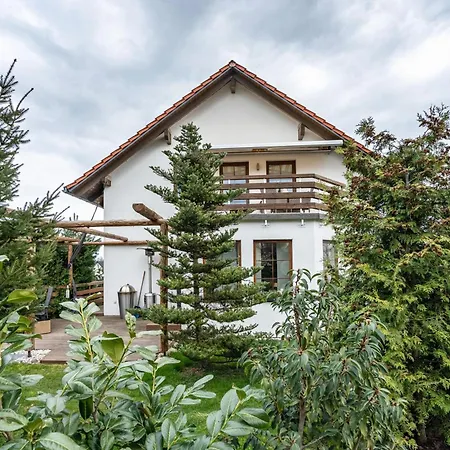 Apartment Omatina *